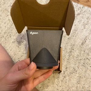 Dyson Hairdryer concentrator